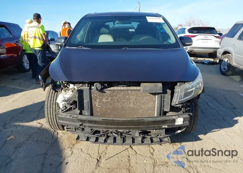 2015 Kia Sedona Lx из США, поврежденный, VIN KNDMB5C15F6074131